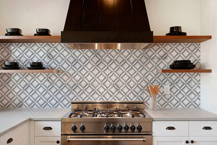Stone Impressions Artisan Carrara Ellipse Kitchen Backsplash Stone Impressions Artisan Carrara Ellipse Kitchen Backsplash Tile Rdax 732x489 Jpg