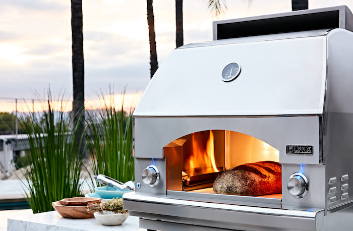 outdoor pizza oven