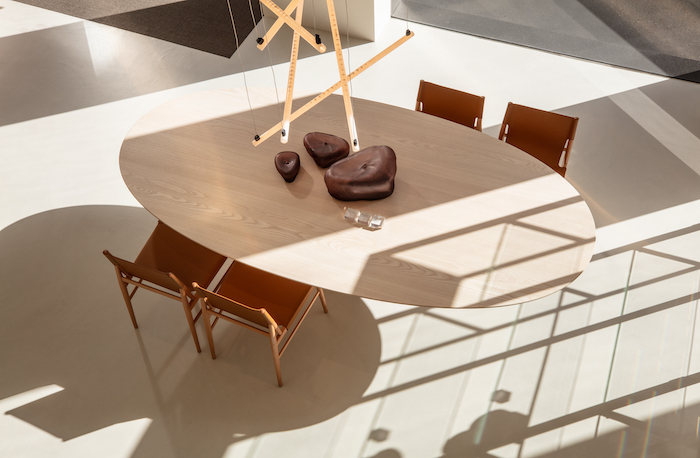 porro dining table